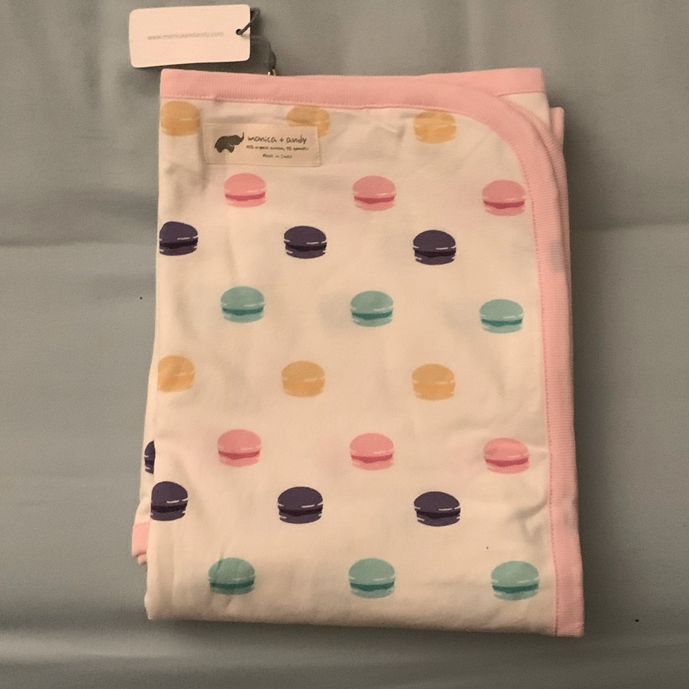 NWT Monica & Andy blanket